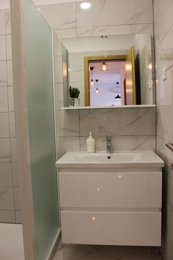 Apartments Juric Brodarica  Exterior foto